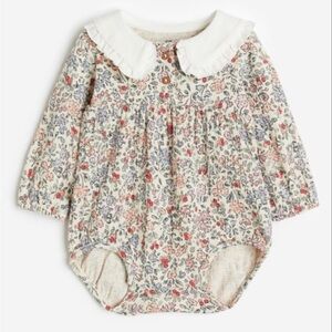 H&M Baby Girl Collared Floral Organic Cotton Bubble One Piece, Size 3M